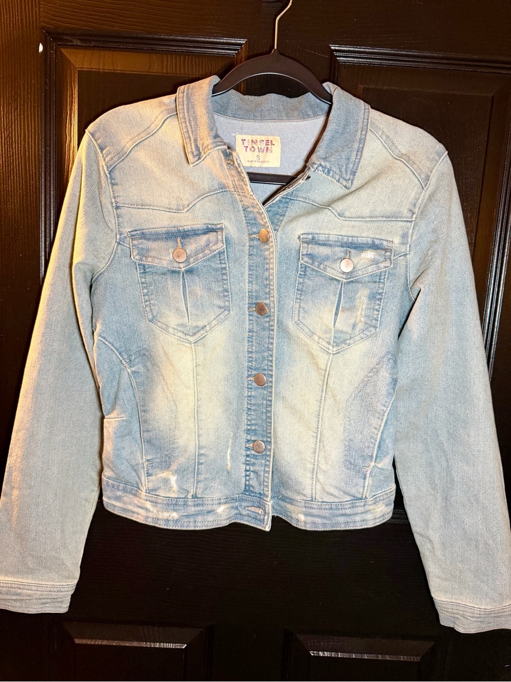 Tinseltown Light Wash Denim Trucker Jacket - Pale Blue